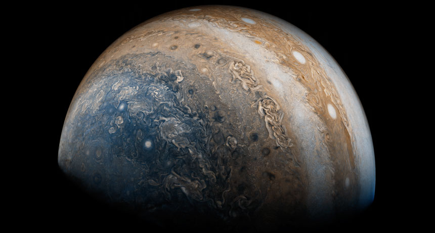 Το Juno το αεροσκάφος της NASA αποκαλύπτει το Δία!