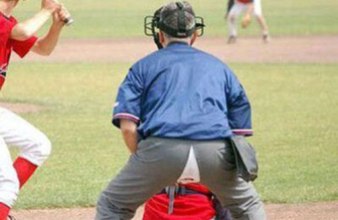 Funny moments from baseball games!