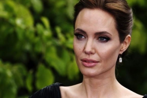 Angelina Jolie: Τροχαίο μετά τον καβγά με τον Brad Pitt