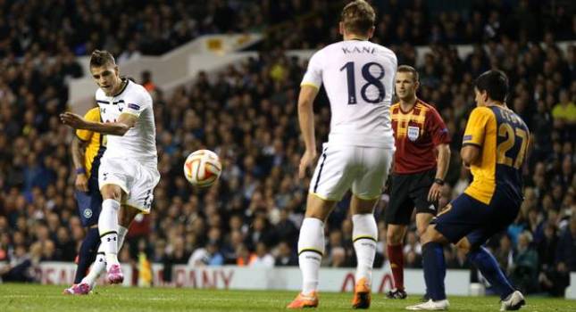 Lamela’s classy goal against A. Tripolis might be goal of the year!