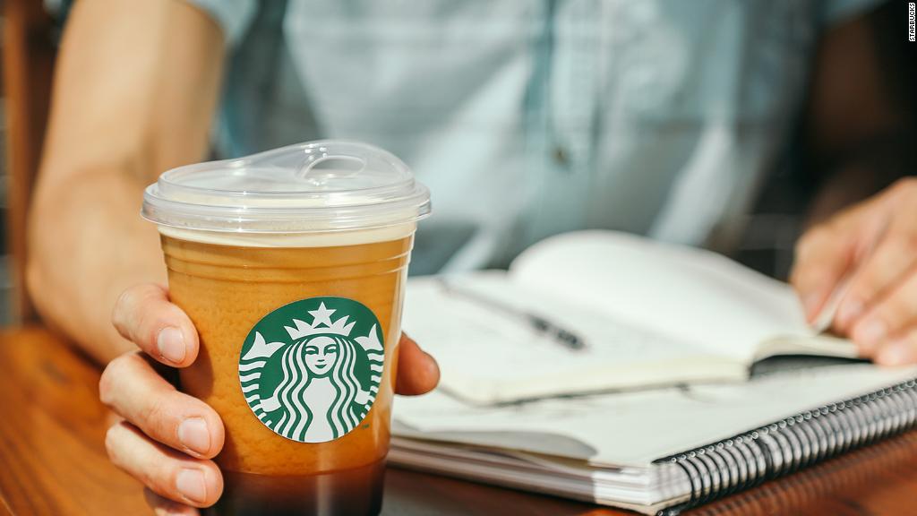 Τα Starbucks “ξεφορτώνονται” μια για πάντα τα…πλαστικά καλαμάκια!