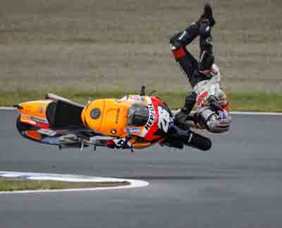 Shocking accident happens in Moto GP!!!