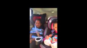 Παιδί “κράζει” τη μαμά του γιατί έμεινε ξανά έγκυος! (video)