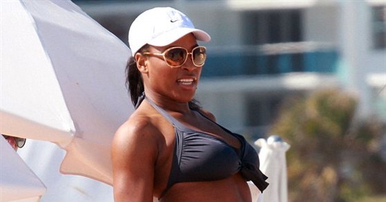 Για μπανάκι στο Μαϊάμι πήγε η Serena Williams! Απολαύστε τις φωτογραφίες…