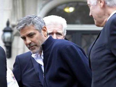 Πέρασαν «βραχιόλια» στον George Clooney…