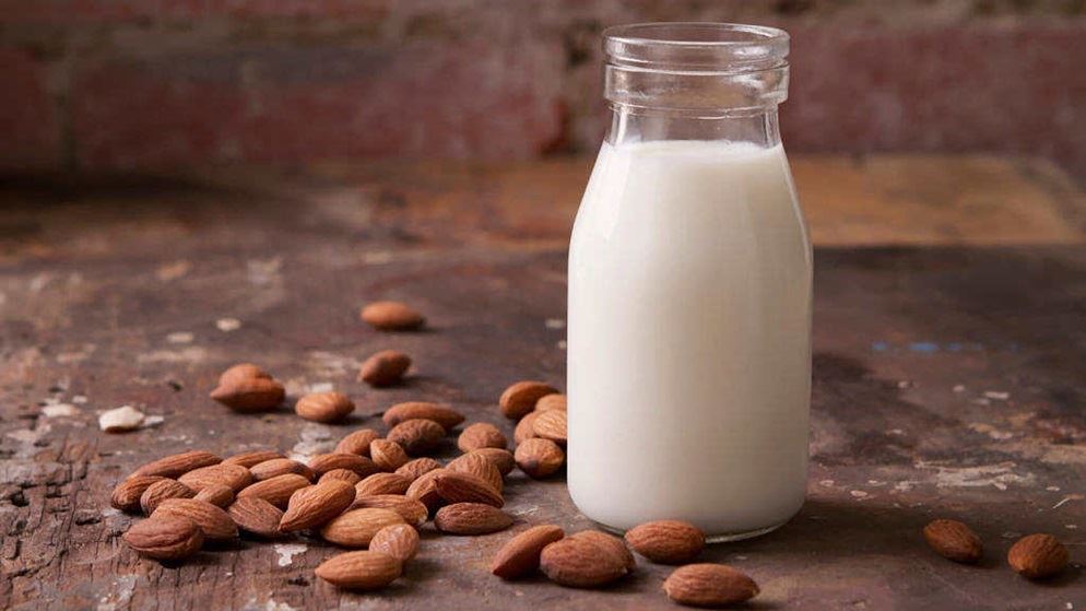 Γάλα Αμυγδάλου: Πόσο υγιές είναι για τον οργανισμό;