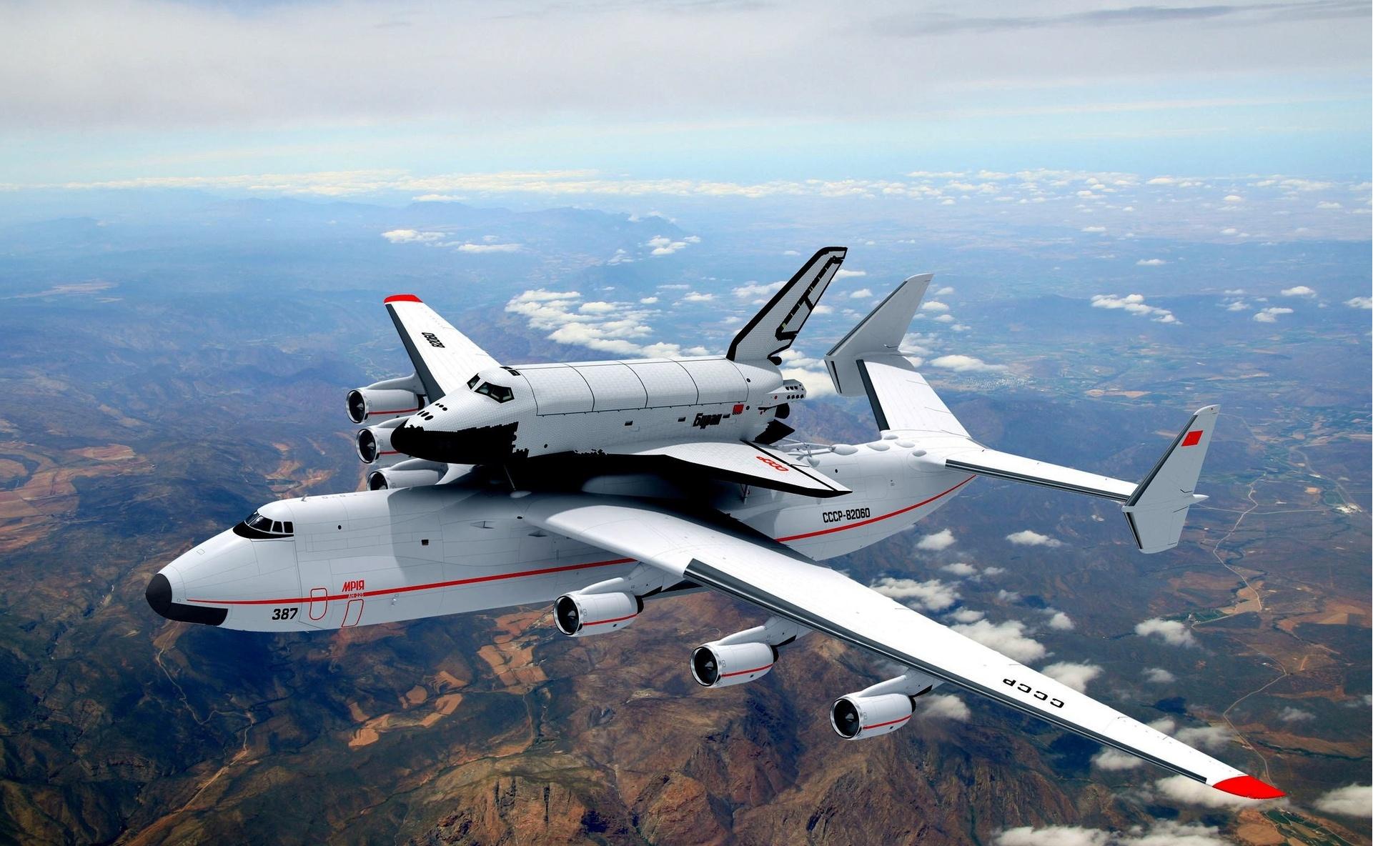 Αυτό είναι το μεγαλύτερο αεροπλάνο στον πλανήτη