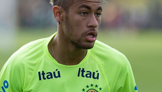 This is the new BLOND Neymar! [pics]