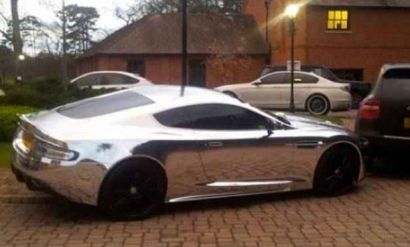 Which footballer is the owner of this Aston Martin?