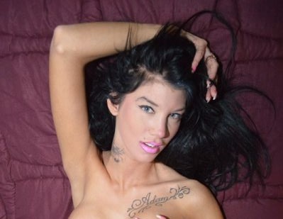 Η Μαρία Αλεξάνδρου σε topless φωτογραφίες που θα σας κάνουν να… “τρέχετε και να μην φτάνετε”!