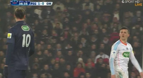 Epic scene! Barton mocks Ibrahimovic!