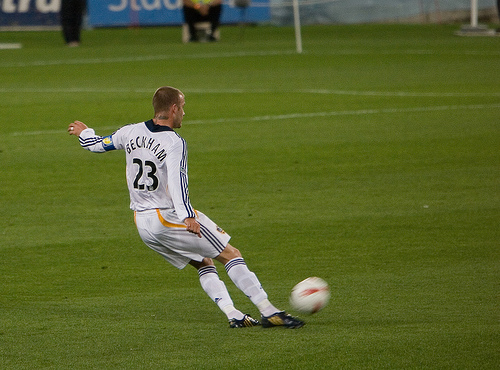 The perfect direct free kicks from David Beckham