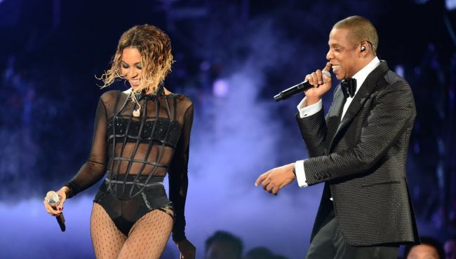 Beyonce και Jay Z σε αγώνα ΝΒΑ! [pics]