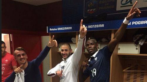 French National team pays tribute to Usain Bolt  [pics]