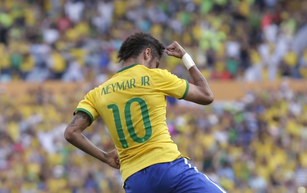 200th career goal for Neymar with amazing free-kick! [video]