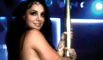 Britney Spears…χορεύει topless σαν να μην υπάρχει αύριο! ΦΩΤΟΓΡΑΦΙΕΣ ΑΚΑΤΑΛΛΗΛΕΣ ΚΑΤΩ ΤΩΝ 18 ΕΤΩΝ!!