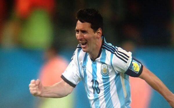 Lionel Messi’s celebration after Argentina reaches WC final! [vids]