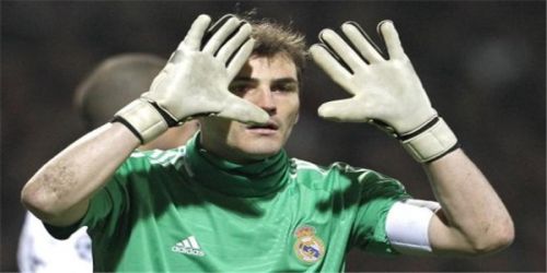 Casillas: Yes, of course, I am a snitch!