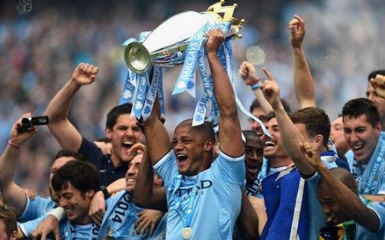 The Celebrations of the players and fans at Etihad Stadium! (Vid +Pics)