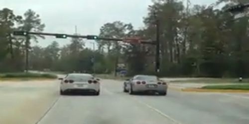Δείτε τι έπαθαν δύο Corvette σε 30 δευτερόλεπτα!