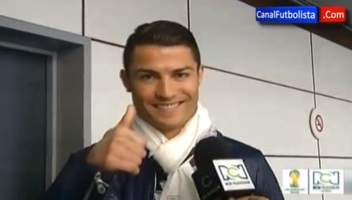 Cristiano Ronaldo sends a message of encouragement to Falcao [vid]