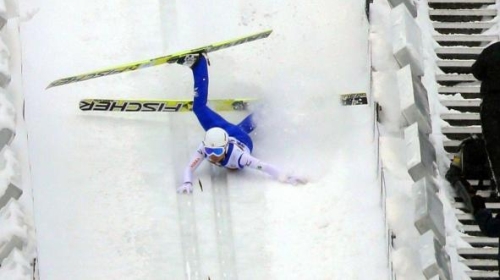 The worst ski jumping attempt ever!