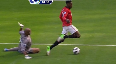 Danny Welbeck…Dive master!!