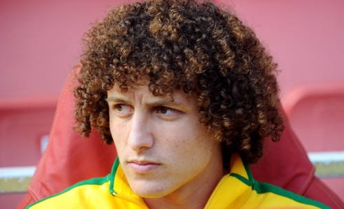 Από ποιόν έφαγε μπουνιά ο David Luiz;