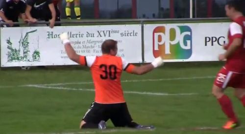 Goalkeeper scores a spectacular goal, then starts celebrating like this…