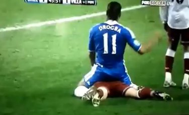 Hey Drogba! What the hell are you doing???