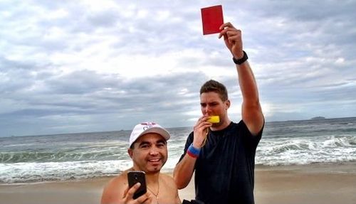 Dude Perfect: «Κόκκινη κάρτα» στους κατοίκους του Ρίο ντε Τζανέιρο [vid]