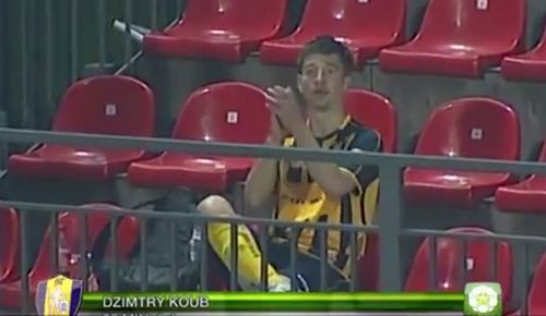 Dzimtry Koub scores last-minute goal, celebrates by clapping himself in stands [vid]