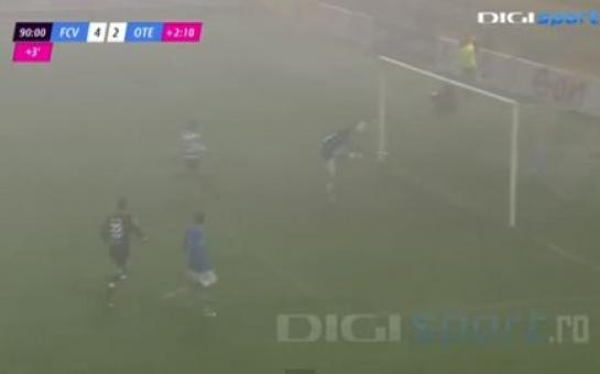 Epic own goal! Bejan (Viitorul)try a clearance but score a hilarious own goal