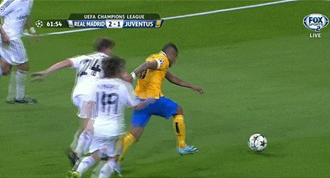 GIF: Γι’αυτό έπεσε όπως έπεσε ο Βιδάλ!