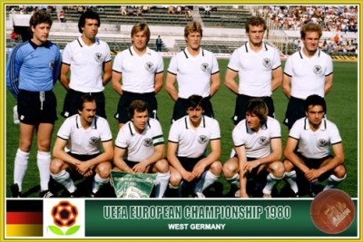 Euro 1980: Η Γερμανία διπλασιάζει τα αστέρια της!