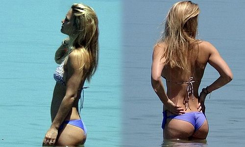 Η Bar Refaeli απολαμβάνει το μπανάκι της! [pic]