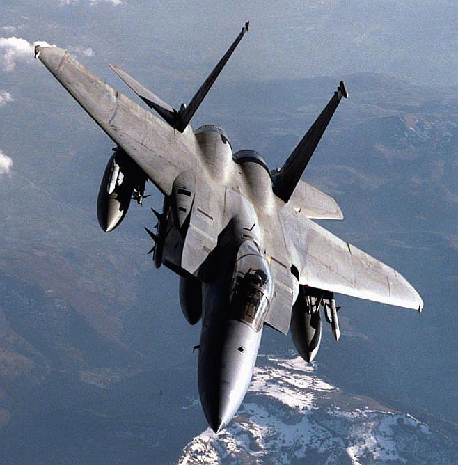 Supply of F15 aircraft in the air!!!