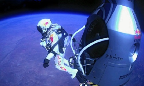 Felix Baumgartner’s fall funny version!!