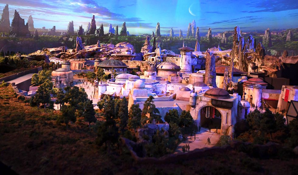 Το Πάρκο Star Wars της Disney θα σας κάνει να θέλετε να γυρίσετε πίσω το χρόνο
