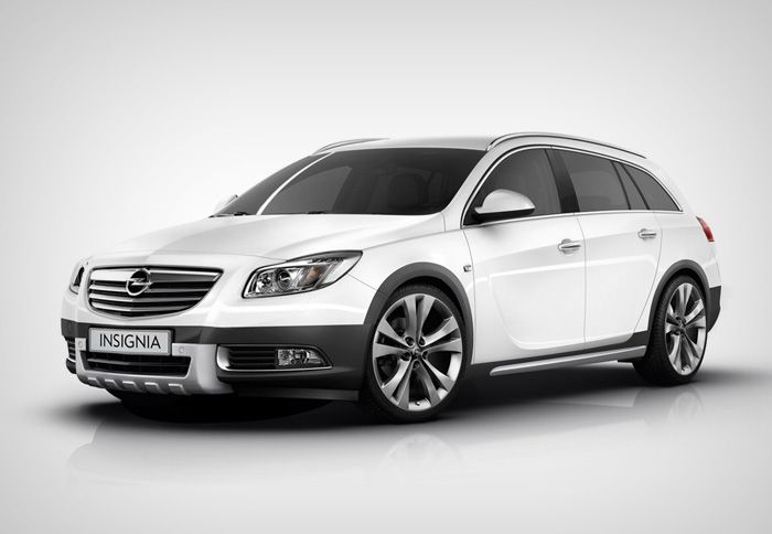 Opel Insignia: Νέα έκδοση «Cross Four»