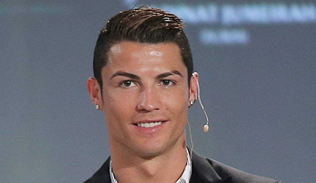 Top 10 hairstyles of Christiano Ronaldo!