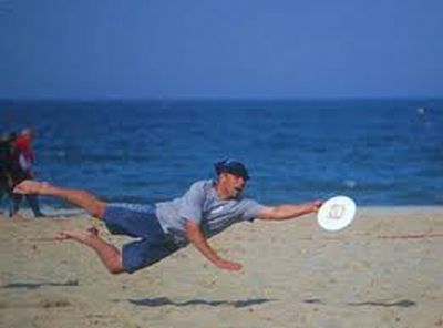 Με τα frisbee μπορείς να πετύχεις τα πάντα!! Διαφωνείτε;