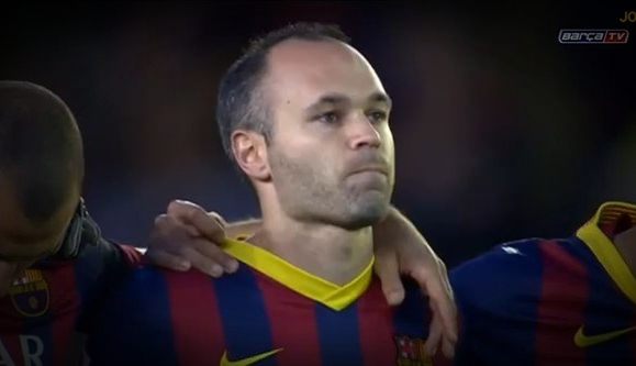 Emotional minute of silence at El Madrigal for Tito Vilanova! [video]