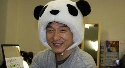 O Jackie Chan και το Facebook(PHOTOS)!