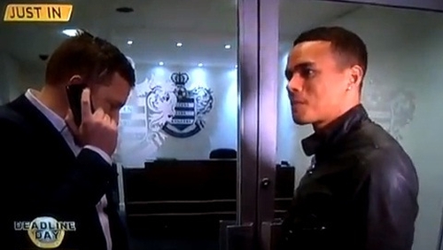 Crazy! Jenas locked out of QPR!