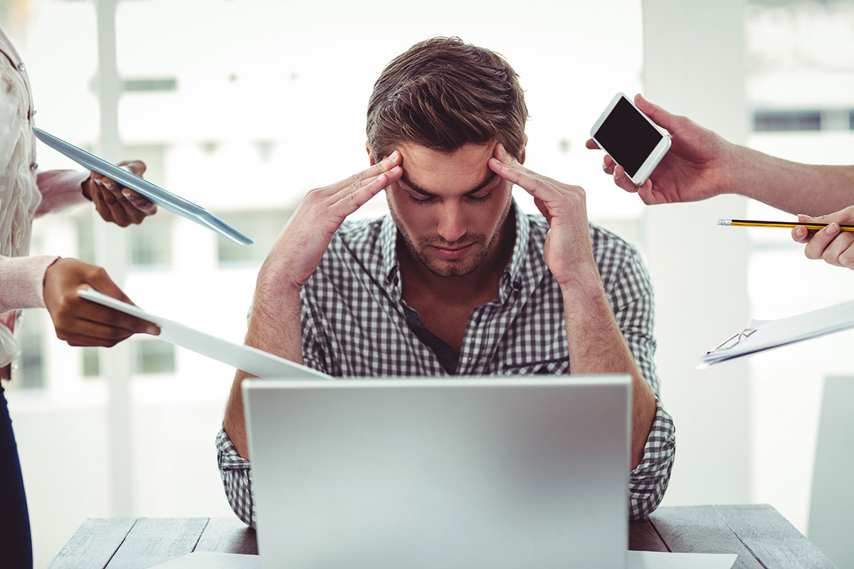 4 Εύκολοι τρόποι για να καταπολεμήσεις το εργασιακό σου άγχος!