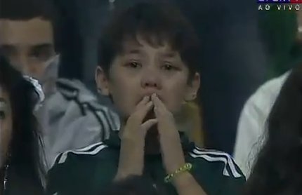 Όταν οι μικροί οπαδοί κλαίνε για την ομάδα τους!