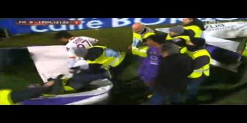 Dodo & Juan Cuadrado fight down the tunnel