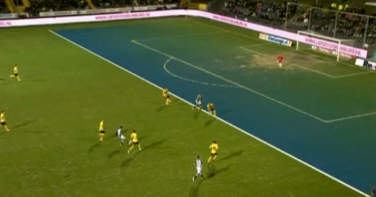 Is that offside? HELL NO! (video)