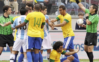 Argentina vs Brazil and Lavezzi vs Marcelo!
